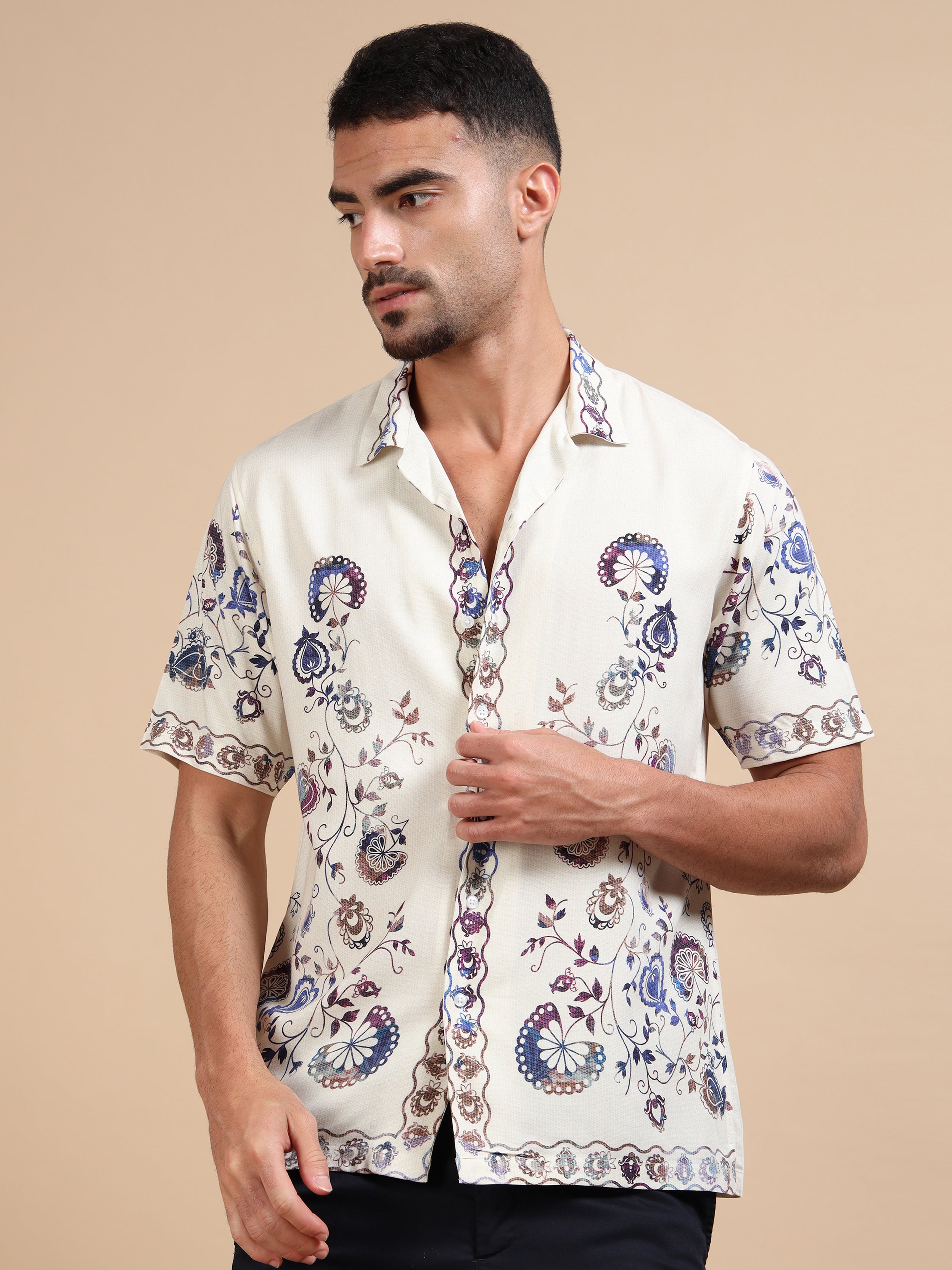 Treasure Island Cuban Collar Print