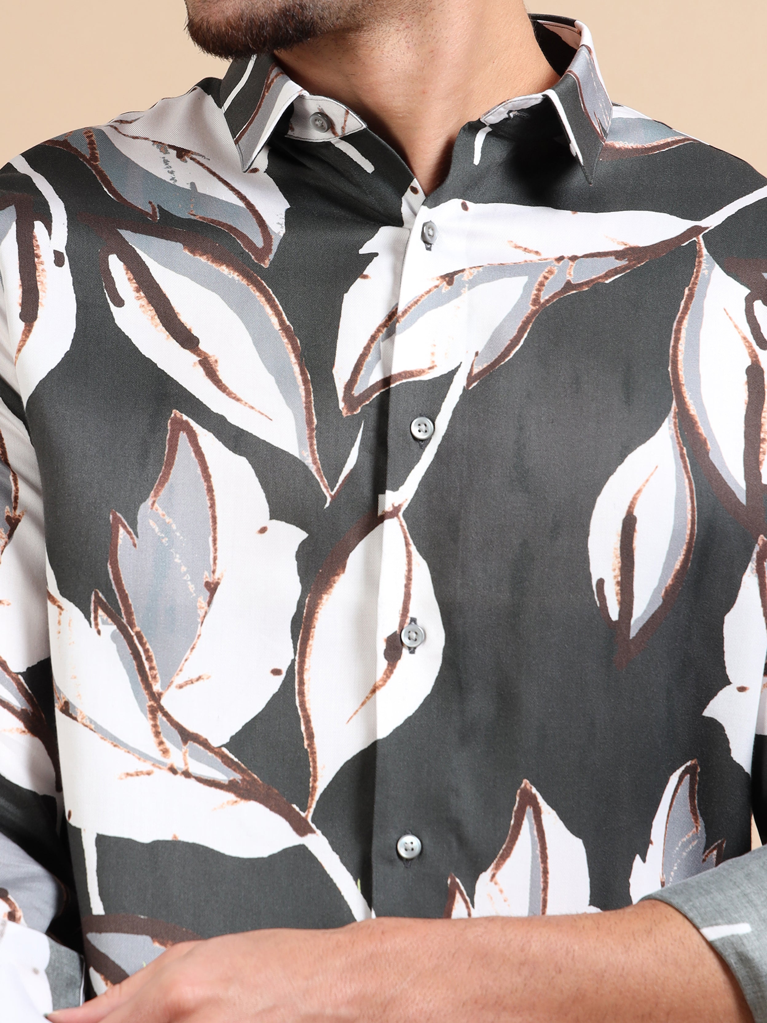 Runway Premium Print Shirt EOSS